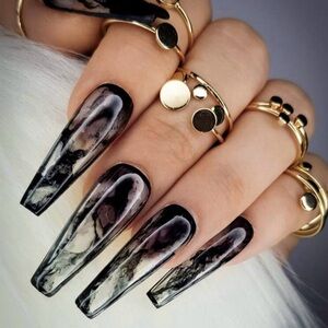 Elegant Black Marble Nail press on 24pc